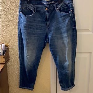 Distressed high rise ankle skinny Levi jeans